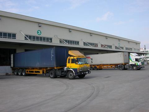广州拖车 黄埔拖车 南沙拖车 广州集装箱运输 深圳拖车 盐田拖车